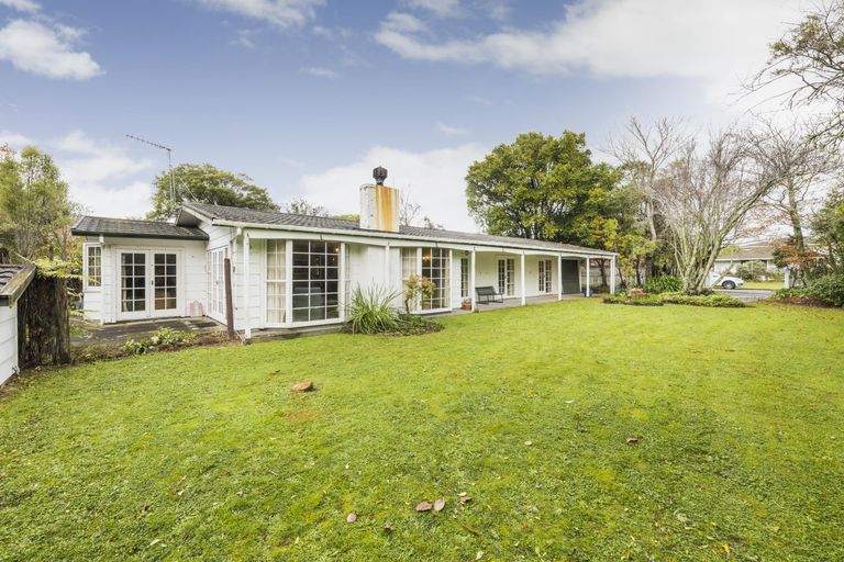 Photo of property in 40 Clifton Terrace, Fitzherbert, Palmerston North, 4410