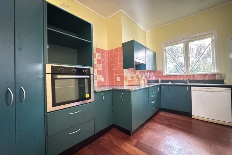 Photo of property in 51f2 Barnard Street, Wadestown, Wellington, 6012