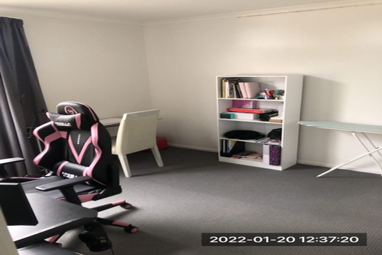 Photo of property in St Claire Village, 34/172 Mcleod Road, Te Atatu South, Auckland, 0610