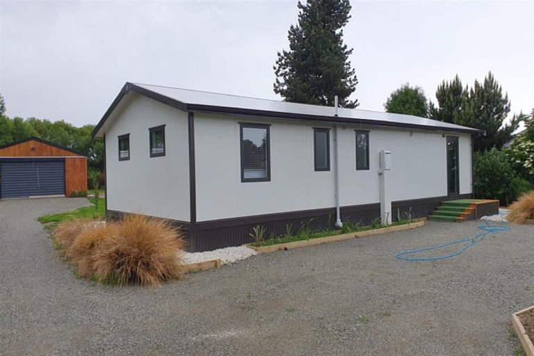 Photo of property in 5 Meehan Place, Makikihi, Timaru, 7971