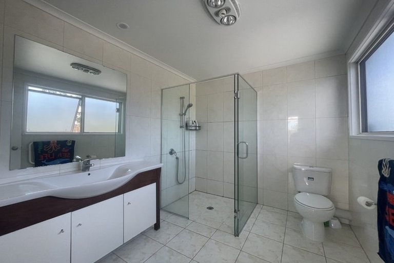 Photo of property in 88 Schnapper Rock Road, Schnapper Rock, Auckland, 0632