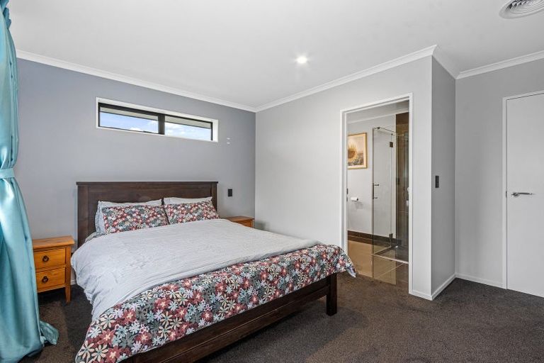 Photo of property in 53 Selfe Crescent, Burwood, Christchurch, 8083