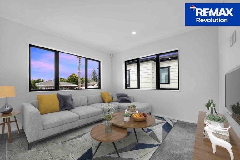 Photo of property in 21a Blanes Road, Weymouth, Auckland, 2103