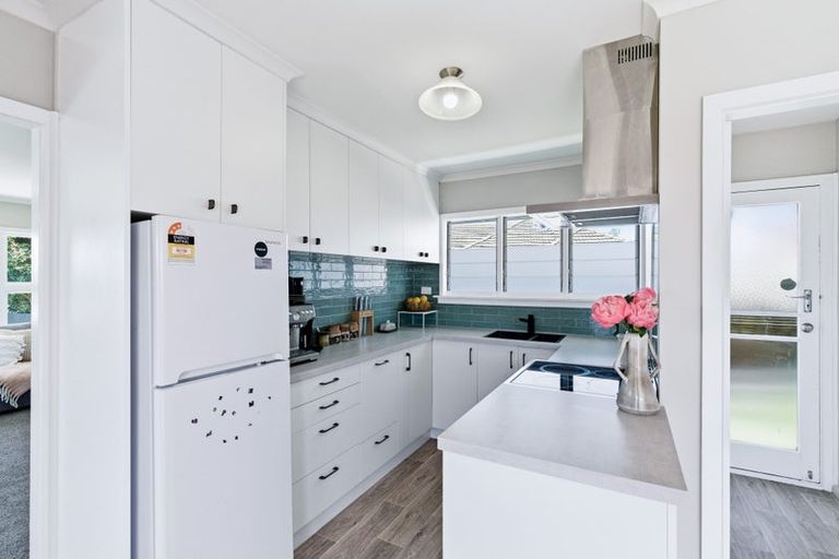 Photo of property in 75 Moffett Street, Islington, Christchurch, 8042