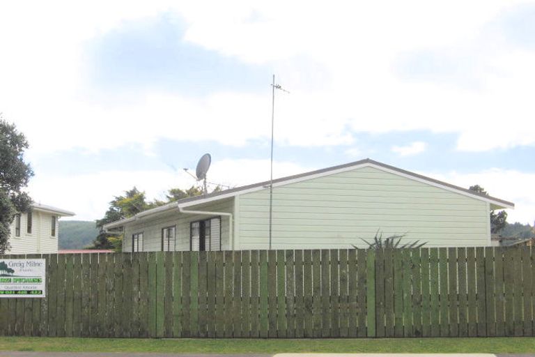 Photo of property in 102b Ocean Road, Whangamata, 3620