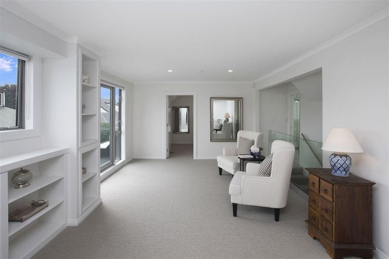 Photo of property in 56 Fendalton Road, Fendalton, Christchurch, 8014