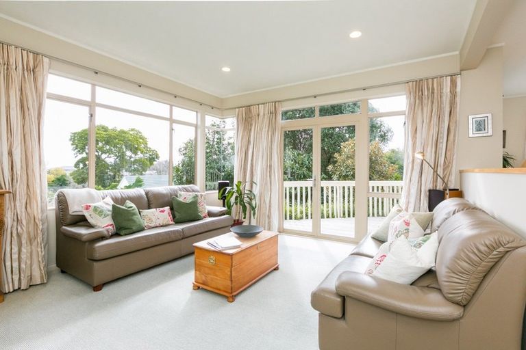 Photo of property in 20b Tauroa Road, Havelock North, 4130