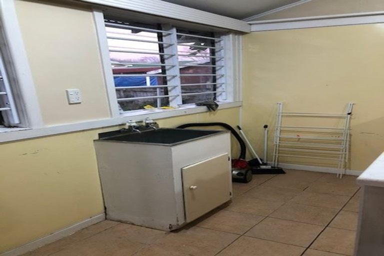 Photo of property in 297b Porchester Road, Takanini, 2112