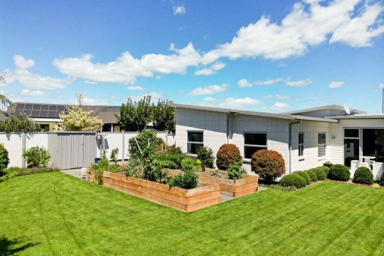 Photo of property in 4 Kotare Grove, Cambridge, 3434