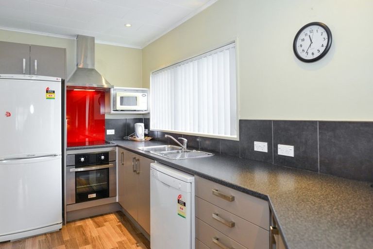 Photo of property in 6/512 Heretaunga Street East, Hastings, 4122