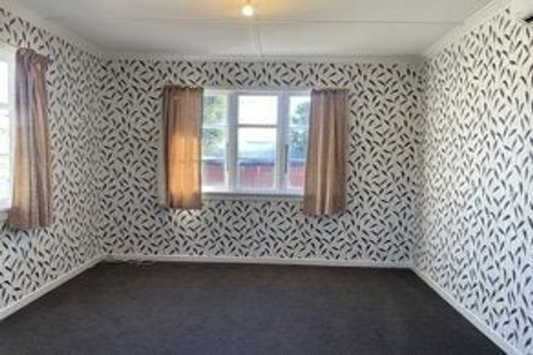 Photo of property in 301 Pomona Street, Strathern, Invercargill, 9812