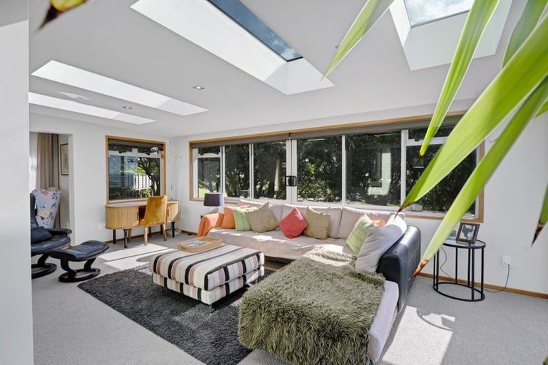 Photo of property in 30 Ngamotu Road, Moturoa, New Plymouth, 4310