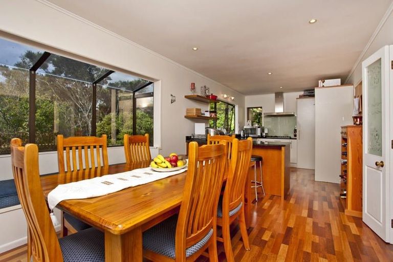 Photo of property in 20 Trelawny Place, Hillcrest, Auckland, 0627