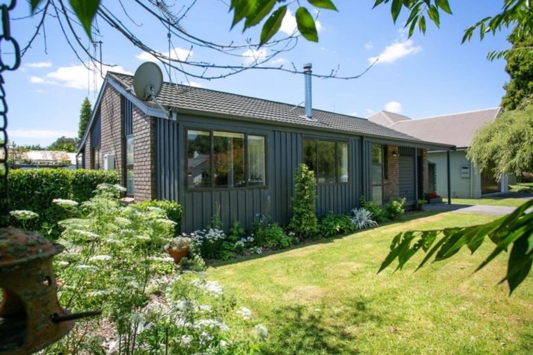 Photo of property in 36a Princes Street, Cambridge, 3434