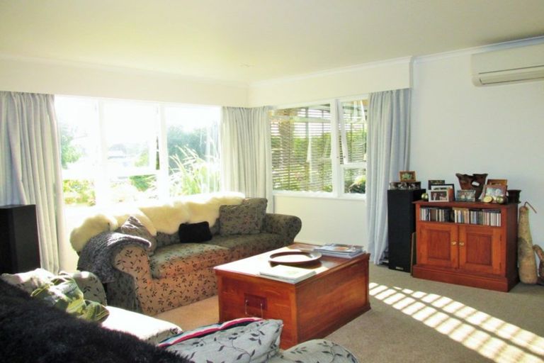 Photo of property in 17 Kitchener Street, Wairoa, 4108
