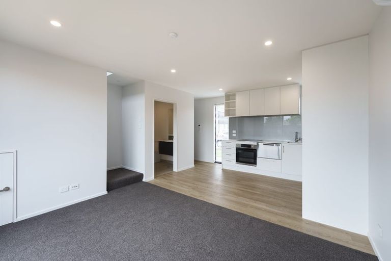 Photo of property in 3/55 Marshland Road, Shirley, Christchurch, 8061