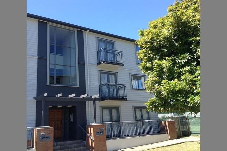 Photo of property in 8b Crown Lynn Place, New Lynn, Auckland, 0600