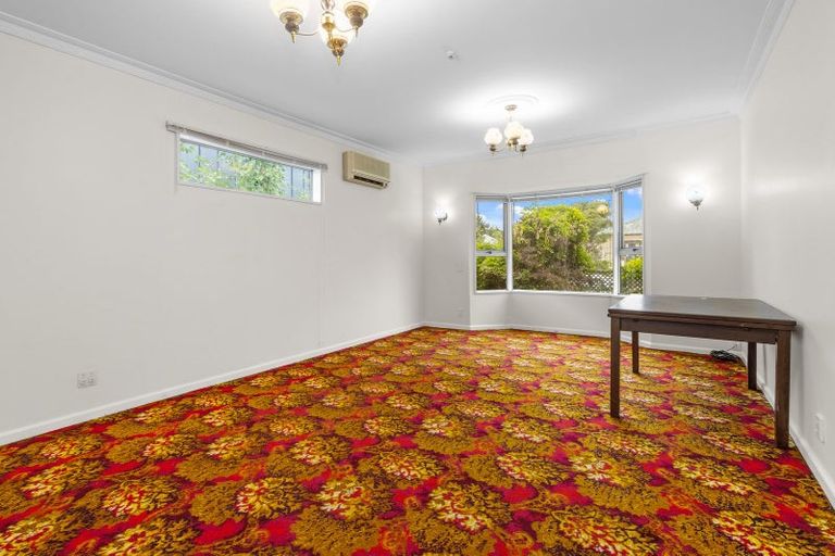 Photo of property in 36 Grafton Street, Waltham, Christchurch, 8011