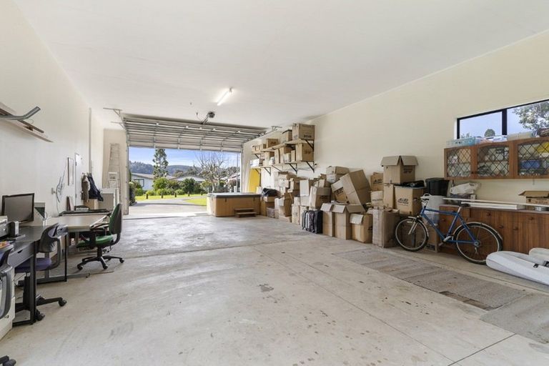 Photo of property in 126 Patiki Place, Whangamata, 3620
