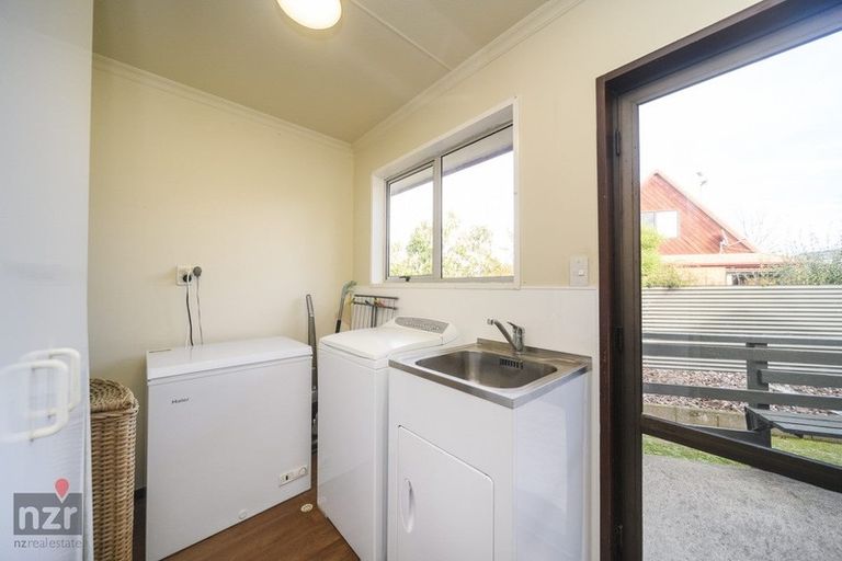 Photo of property in 8 Calder Place, Feilding, 4702