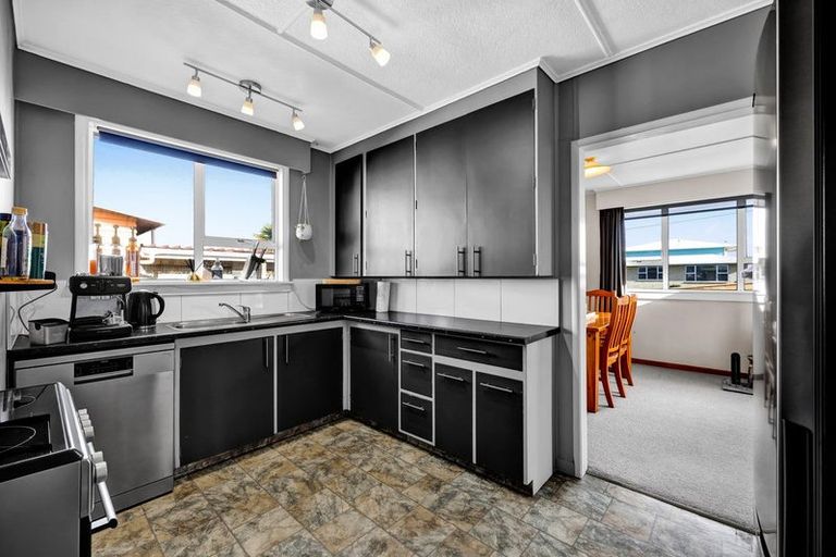 Photo of property in 112 Waihi Road, Hawera, 4610