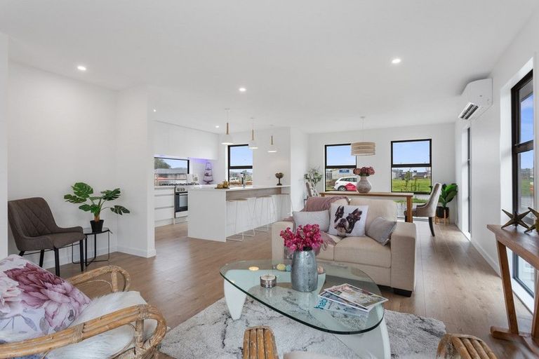 Photo of property in 11 Merino Crescent, Kirwee, 7571