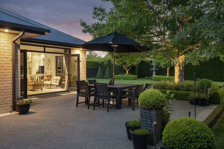 Photo of property in 26 Stonebridge Way, Prebbleton, 7604