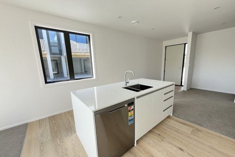 Photo of property in 41 Houhere Street, Paraparaumu, 5032