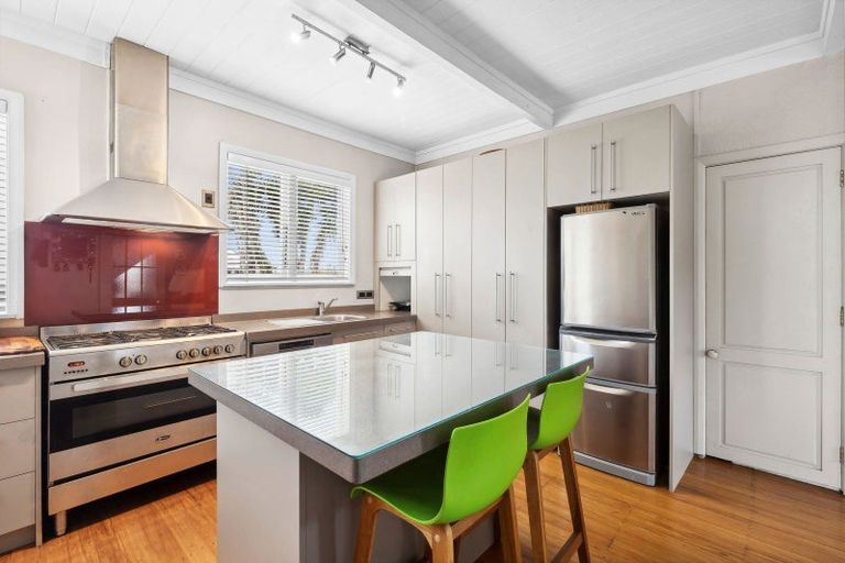 Photo of property in 11 Hall Street, Cambridge, 3434