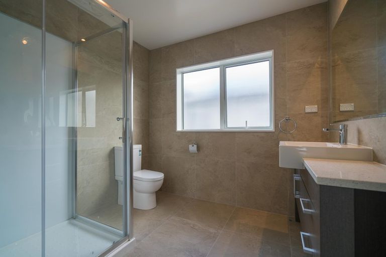 Photo of property in 10 Okareka Place, Pakuranga Heights, Auckland, 2010