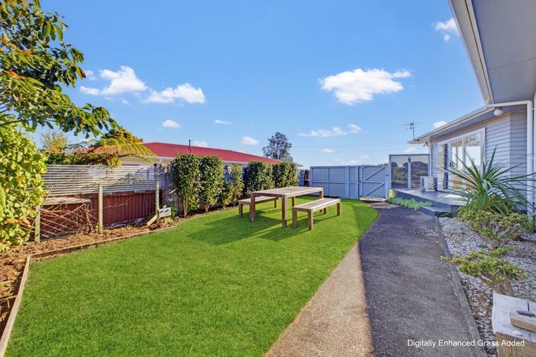 Photo of property in 191 Omata Road, Blagdon, New Plymouth, 4310