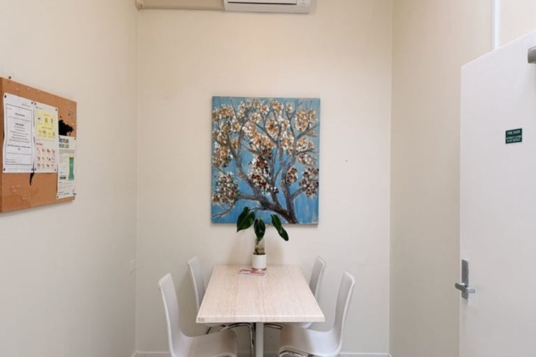Photo of property in 2 West Terrace, Picton, 7220