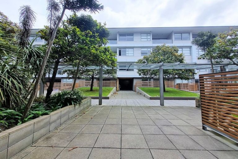 Photo of property in Revolucion Apartments, 203s/28 Torrens Terrace, Mount Cook, Wellington, 6011