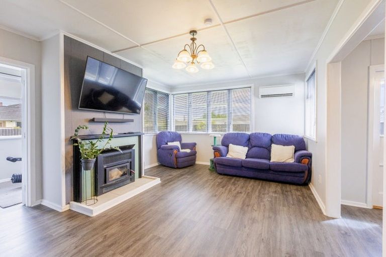 Photo of property in 2 Mccarthy Terrace, Waipukurau, 4200