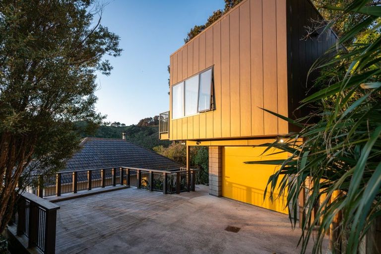 Photo of property in 167 Totara Road, Miramar, Wellington, 6022