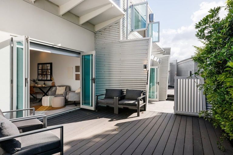 Photo of property in 56 Saint James Drive, Huntington, Hamilton, 3210