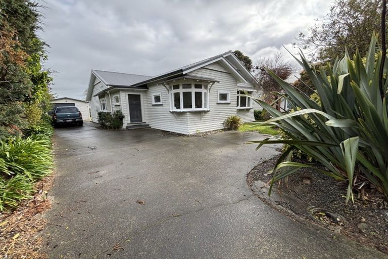 Photo of property in 253 College Street, West End, Palmerston North, 4412