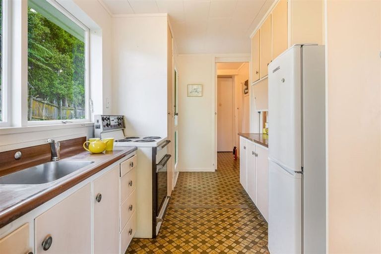 Photo of property in 419 Don Buck Road, Massey, Auckland, 0614