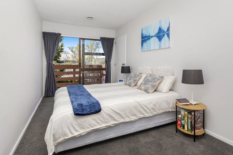 Photo of property in 19 Inglis Street, Phillipstown, Christchurch, 8011