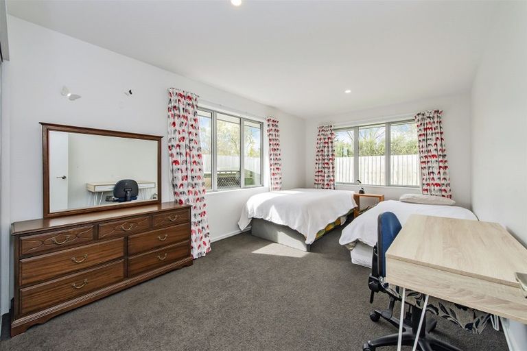 Photo of property in 52a Lewis Crescent, Rolleston, 7614