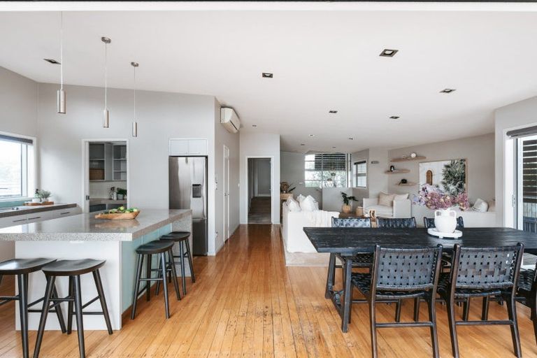 Photo of property in 13 Tay Street, Mount Maunganui, 3116