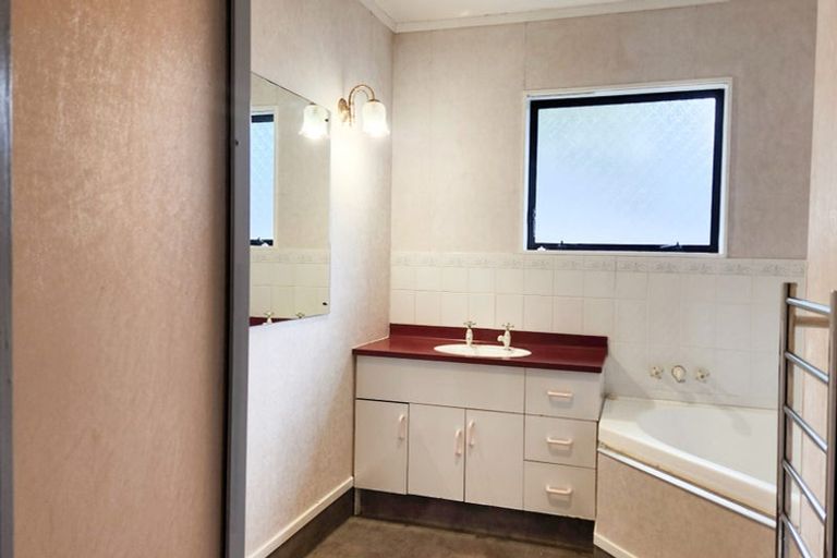 Photo of property in 77a Grey Street, Cambridge, 3434