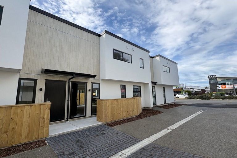 Photo of property in 2/146 Blenheim Road, Riccarton, Christchurch, 8041