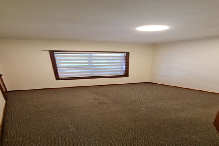 Photo of property in 72 Valentine Street, Papakura, 2110