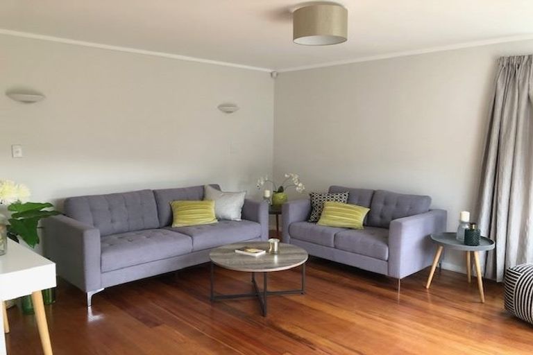 Photo of property in 52 Hay Street, Naenae, Lower Hutt, 5011