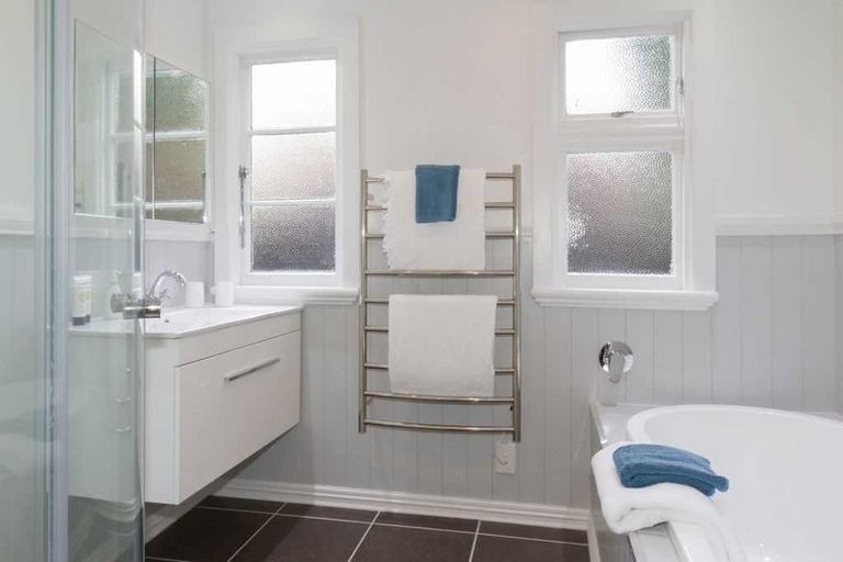 Photo of property in 104 Forfar Street, St Albans, Christchurch, 8014