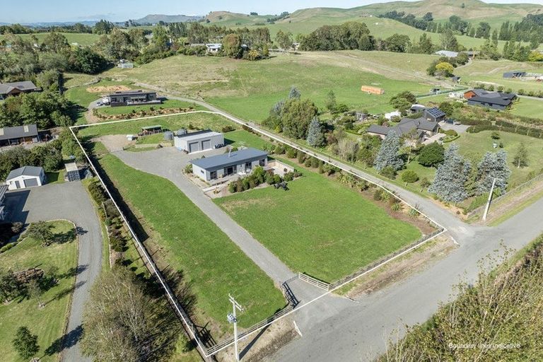 Photo of property in 81 Kyle Road, Waipukurau, 4281