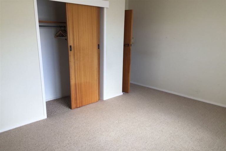 Photo of property in 2/4 Linklater Avenue, Bellevue, Tauranga, 3110