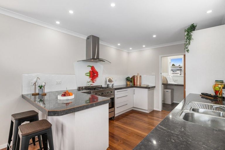 Photo of property in 2/935 Cameron Road, Gate Pa, Tauranga, 3112