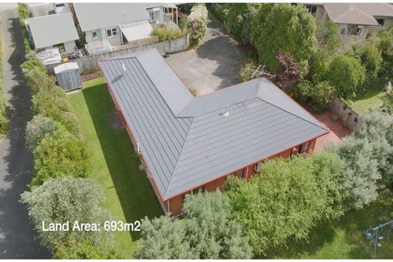 Photo of property in 283a Te Moana Road, Waikanae, 5036